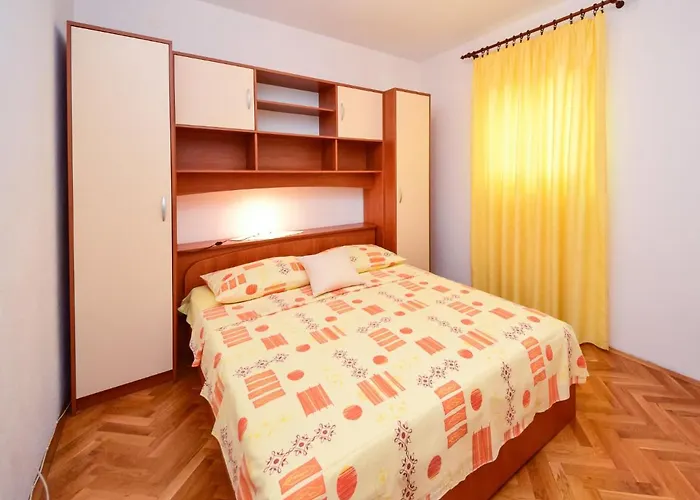 Lucija-1 By Interhome Appartamento Traù
